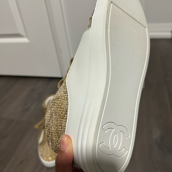 Brand new Chanel trainers size 37.5 - Picture 4 of 5